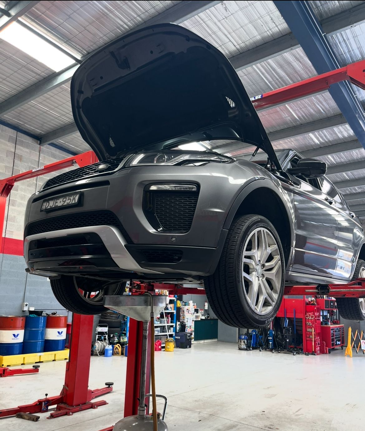 Range Rover Evoque on hoist